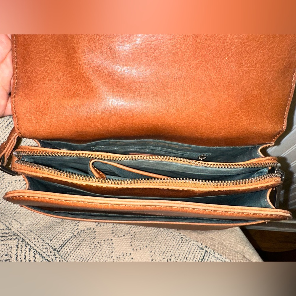 Matt & Nat cross body purse - Picture 4 of 4